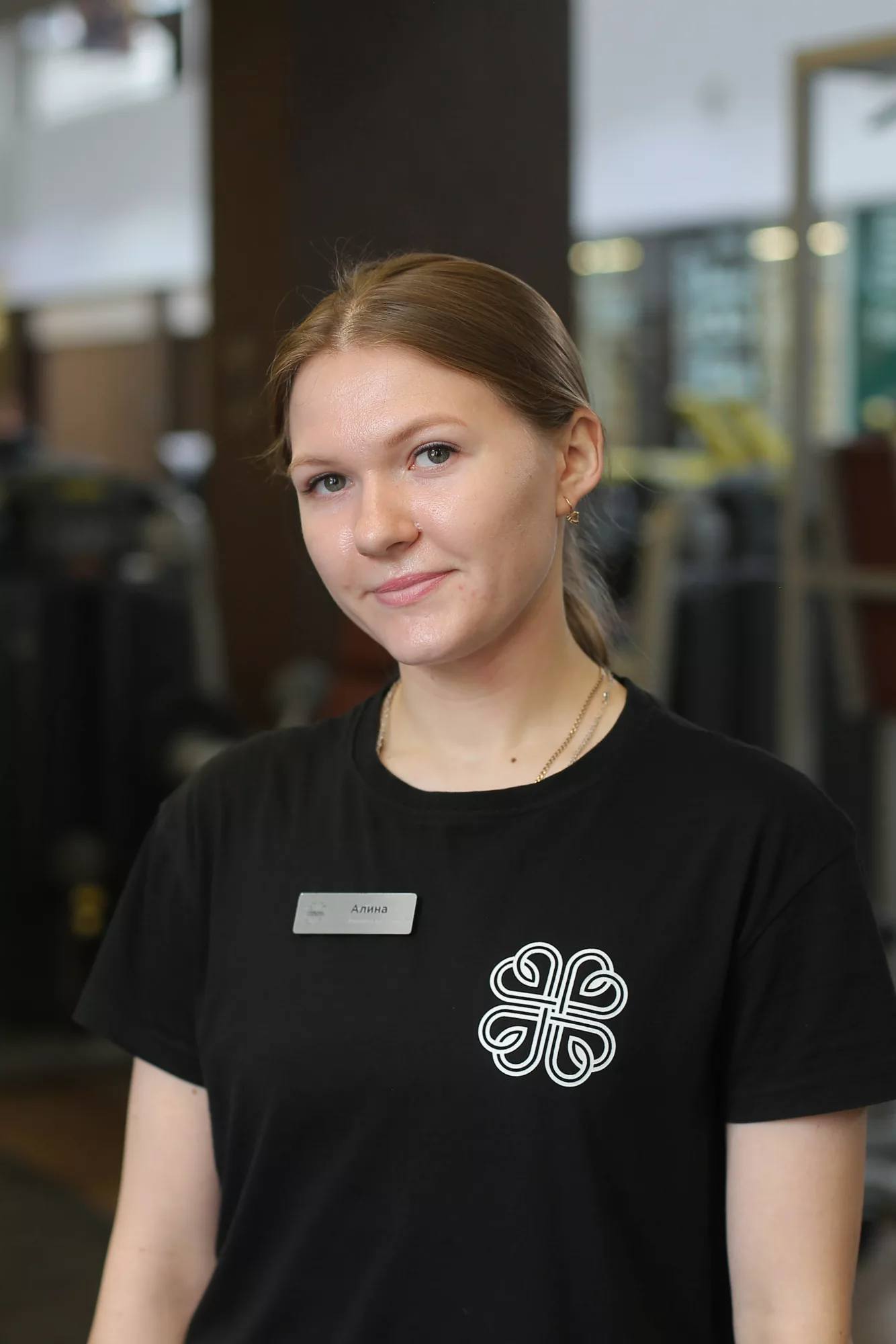 Алина Попова
